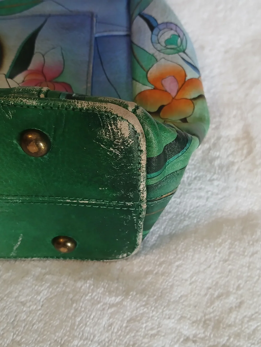 Anuschka Hand-Painted Floral Leather Crossbody Bag in Blue-Green - Picture 8 of 9